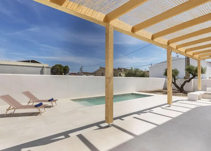 Les Oliveres By Interhome ヴィラ